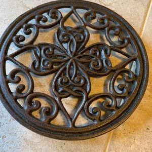 Cast Iron Trivet hot pot holder